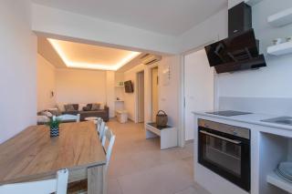 Evagelia's Place - 1
