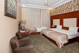 Boutique Hotel F1 view - 2