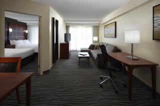 Residence Inn by Marriott Montreal Airport - 9