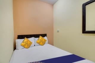 SPOT ON Hotel Sai Ashirwad Residency - 1