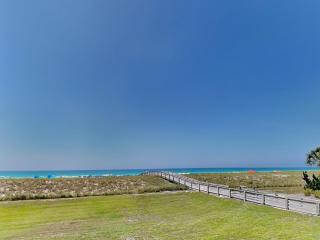 Beach Colony Resort in Navarre Beach by Southern Vacation Rentals - 4