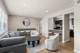 Newly Renovated Unit in Central Spfld #204 - 8