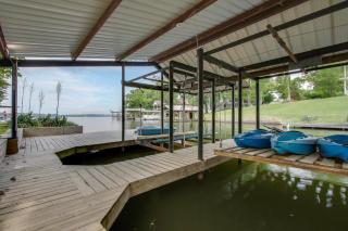 Private Dock! Fishing Paradise on Lake Wilson - 0
