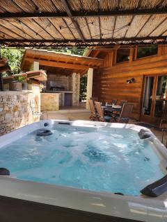 Chalet de rêve en rondins avec Spa - 8