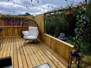 Kaoglen Buck Pod - Hot Tub - Dog Friendly - 1