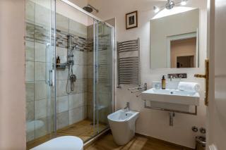 TreasureRome Opera & Trevi Green Suite 2BR - 7