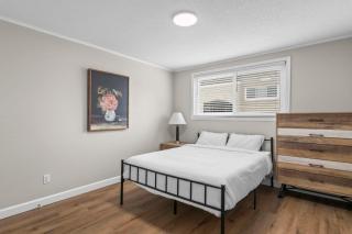 Newly Renovated Unit in Central Spfld #104 - 1