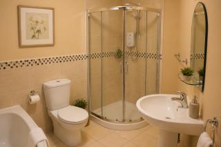 Stylish 3BR Home at Mount Wolseley - 1