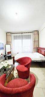 Golden Nest Studio Bed and Breakfast - 6