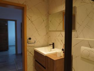 Lovely Modern Apartment in Prishtina - 7