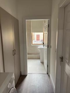 Stylish Apartment in Clifden Town Centre Sleeps 4 - 3