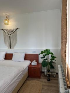 TAGANI Guest Rooms - 4