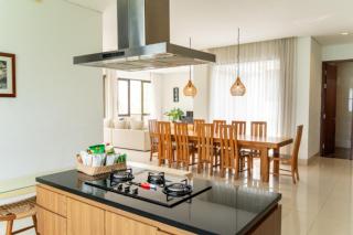 Hikari Hill View Villa 7 Bedrooms With a Private Swimming Pool and a Billiard Table - 4