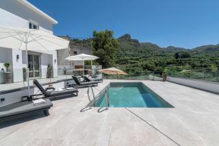Elea Horizon Villa - Luxury Among the Olive Groves - 6