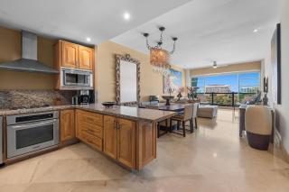 Luxury Beach Condo with Resort Access Vidanta - 5