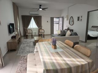 Kaloi's Cottage, Pool, BBQ, Near Beach, 5-15 Pax - 9