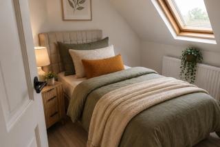 Peak Side Terrace Spacious 3Bed Home in Buxton Sleeps 6 - 2
