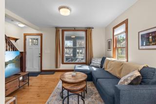 The Longfellow Bungalow - 4