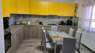 CASA ROTARU - 2 Mai - 3