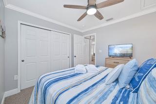 1 Mile to the beach! Clean 2 Bedroom Cozy Duplex! - 5