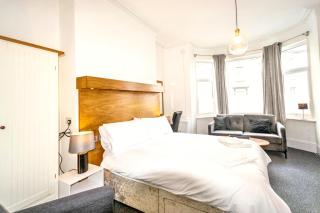 K Suites - Wellesley Road 1 - 0