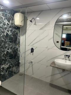 Your Private Luxury Villa Host - 7