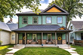 Emerald Escape-Family Friendly Duplex-Long Stays Welcome - 0