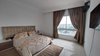 Luxury apartment 240 sqm not overlooked - 1