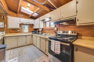 Hike, Fish & Unwind: Riverfront Vanderbilt Cabin - 2
