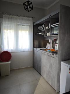Elina House and Garden - 5