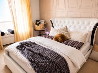 The Belford Hideaway - Large King Bedroom With Luxury Ensuite Free Parking & WiFi - 8