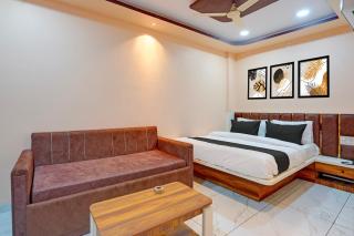 Townhouse Iskcon Temple Ujjain Formerly Hotel Ramashray Palace - 0
