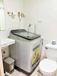 Staycation Close to Naia - 2br with balcony - 9