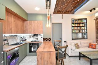 Cascade Loft Stone Fireplace Apartment - 8