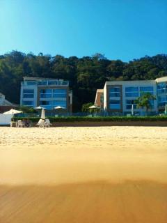 Apartamento - Pé na areia - Angra dos Reis - 1