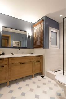 Elegant 3Bd Apt by National Archaeological Museum - 9