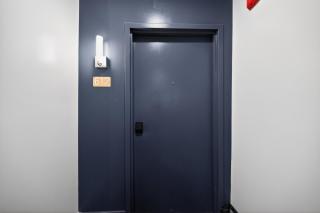 Elegant 2BR apartment with updated kitchen - 5