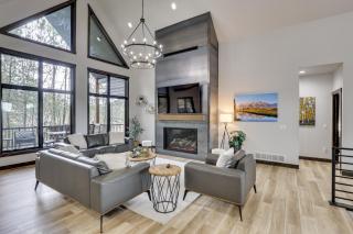 Luxurious Lead Vacation Rental w/ Private Hot Tub! - 7