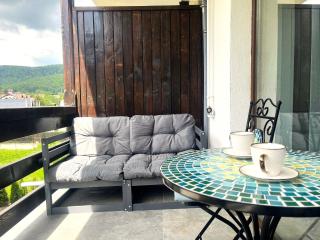 Mountain Stream Serenity - Riverfront & View - 1
