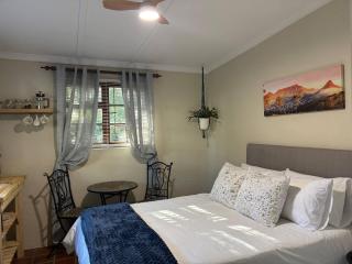 Accommodation at Klein Street-Blue - 7