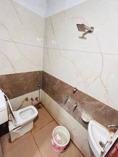 hotel shree maya - 1