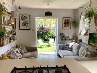 Central Cambridge - Riverside -4 Bedroom House - 4