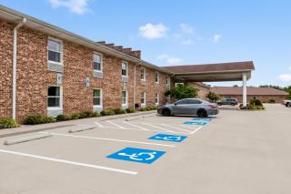 University Inn of Carbondale by Hotel O - 2