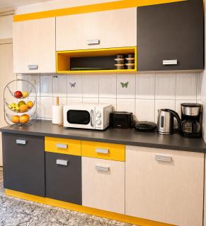 Reyna Breeze Apartment - 8