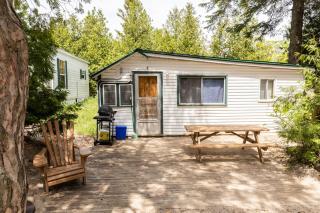 Private Beach Access - Cottage 4 - 0
