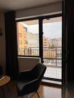 Rest & Reset Apartaments Lazur - 10 Min to Beach & Sea Garden - 8