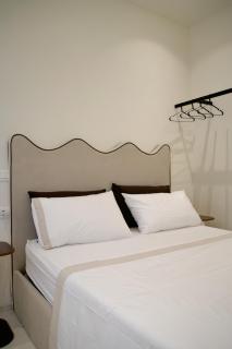 Santorini Drymades Luxury Apartment - 6