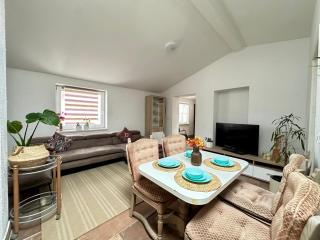 Modern apartment with space for 6 - 5