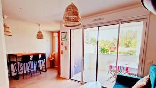 Charming and Spacious Villa - 0