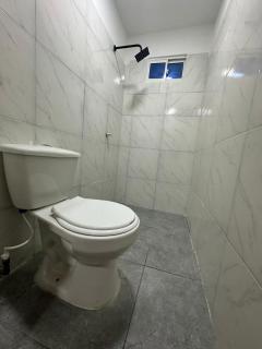 Habitacion 2 con baño compartido - 6